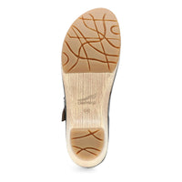 Women's Dansko Lilah in Black Oiled. Sku: 2216021400