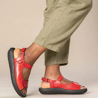 Women's Wolky Feel XW in Red. Sku: 00890-50500