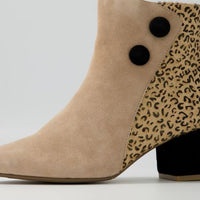 Women's Ziera Veyda-XW in Taupe/ Metallic Multi. Sku: ZR10565KETHG