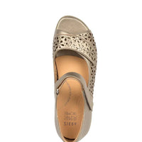 Women's Ziera Daffodil in Greige. Sku: ZR10104NK6LE