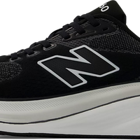 Men's New Balance Footwear in Black/ White. Sku: M8607GW-4E