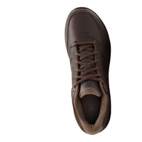 Men's New Balance Footwear in Brown Leather. Sku: MW928BR3-6E