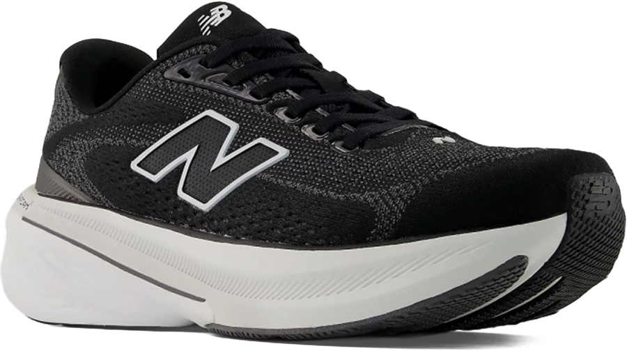 Women's New Balance 860 V15 Double Wide in Black/ White. Sku: W8604NE-2E