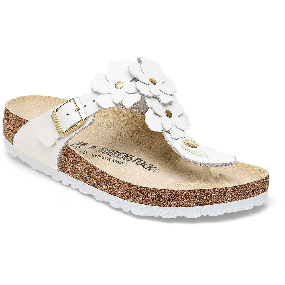 Quarter view Women&